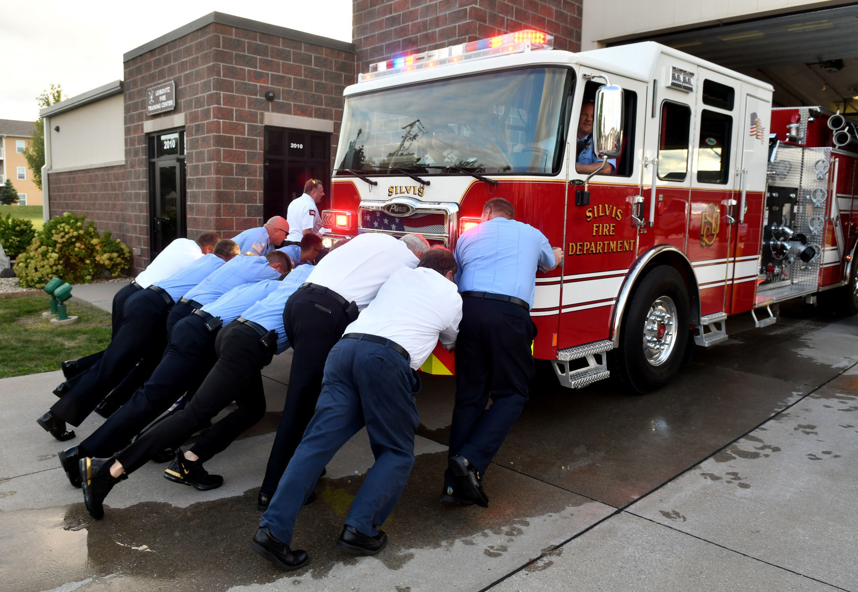 Silvis Fire Department new Pierce Enforcer Pumper